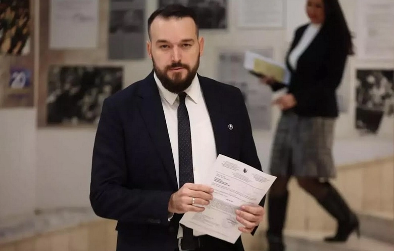 POLITIČKE ŠTETOČINE Čavalić upozorio: Zašto su nam rezerve minimalne? Za kupnju nafte 2,4 milijuna KM, a za administraciju 38,5 milijuna